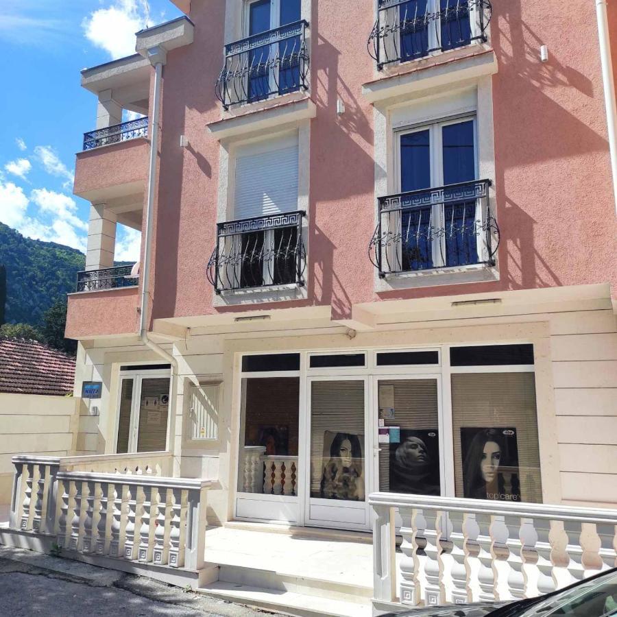 Apartmani Matej Kotor Ngoại thất bức ảnh