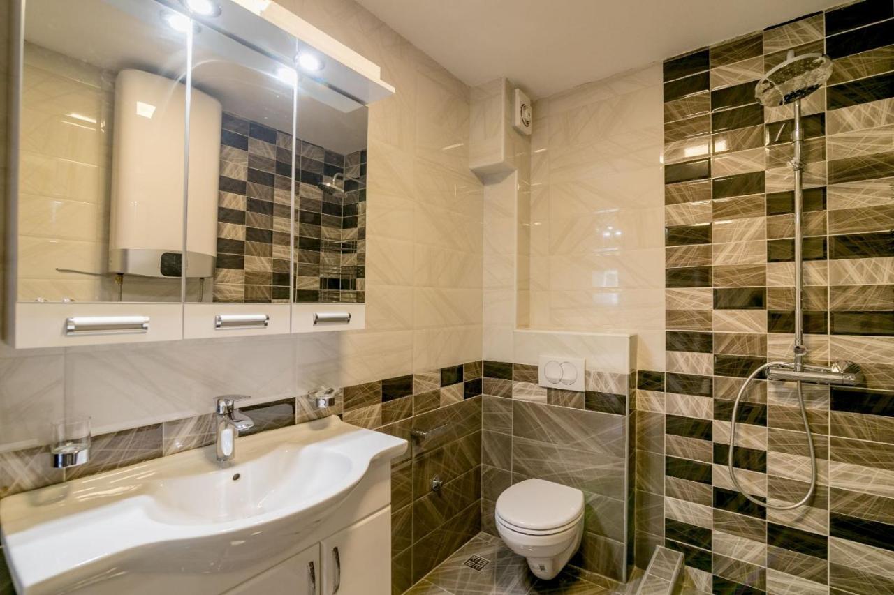Apartmani Matej Kotor Ngoại thất bức ảnh