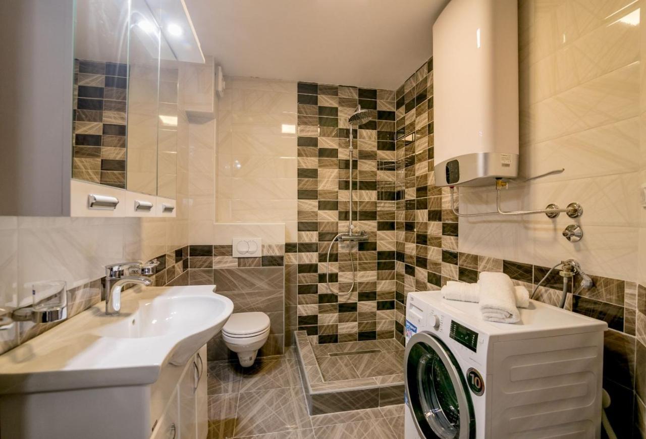 Apartmani Matej Kotor Ngoại thất bức ảnh
